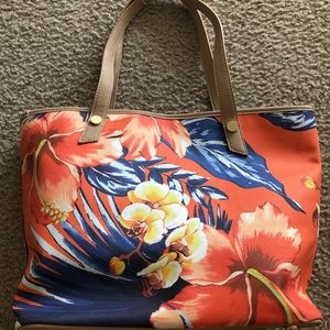 Charming Charlie’s Tropical Hand Bag